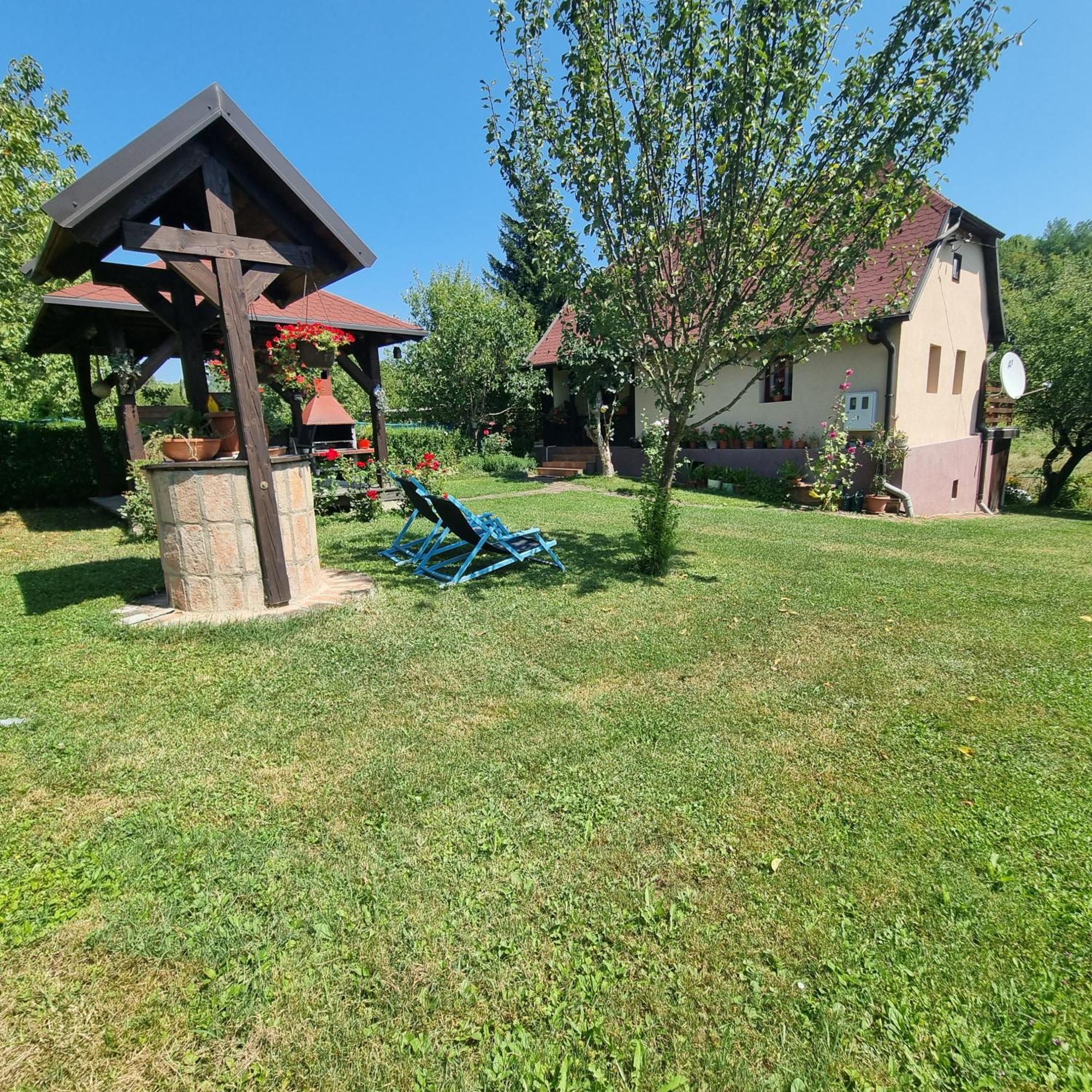 Kuca Za Odmor Bajtica Villa Jesenovec Kültér fotó