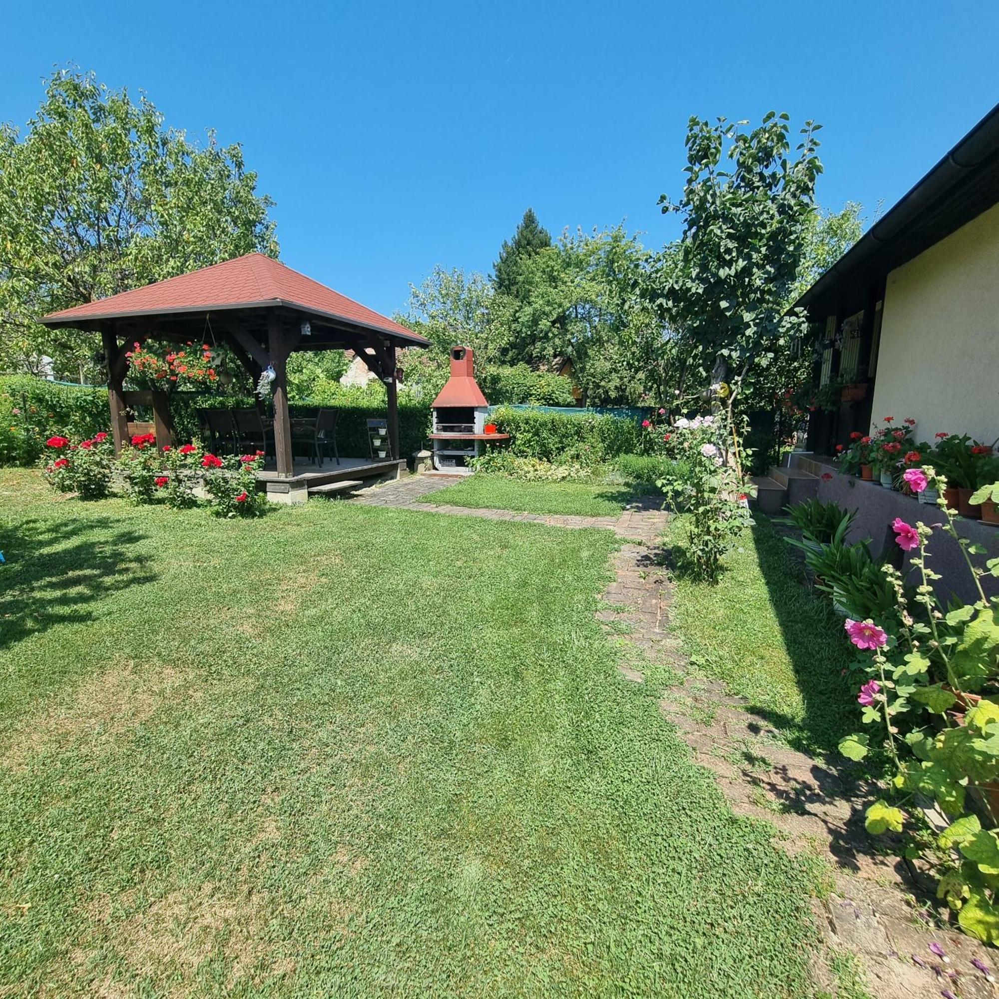 Kuca Za Odmor Bajtica Villa Jesenovec Kültér fotó